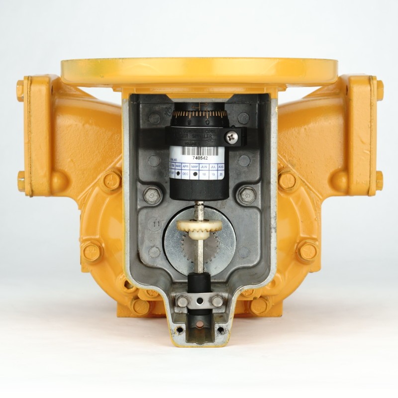 PMP LC® M-5® Unibody Meter, 2-screw dust cover, low adjuster housing, 24T packing gland gear. PMP 28037-24.